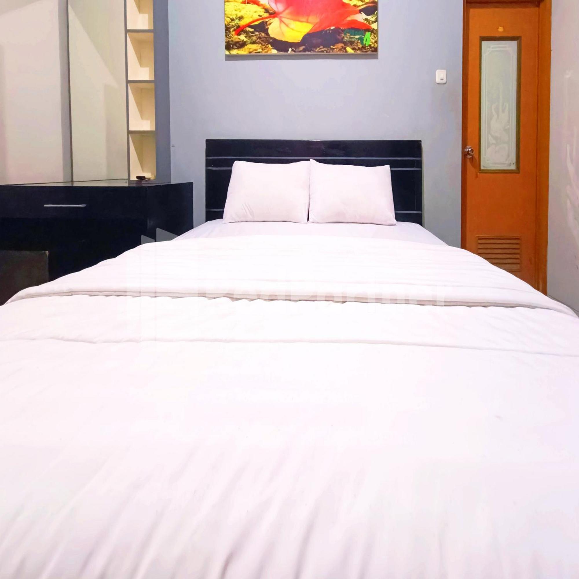 D'Waru Homestay Syariah Near Jl Slamet Riyadi Mitra Reddoorz Solo Εξωτερικό φωτογραφία