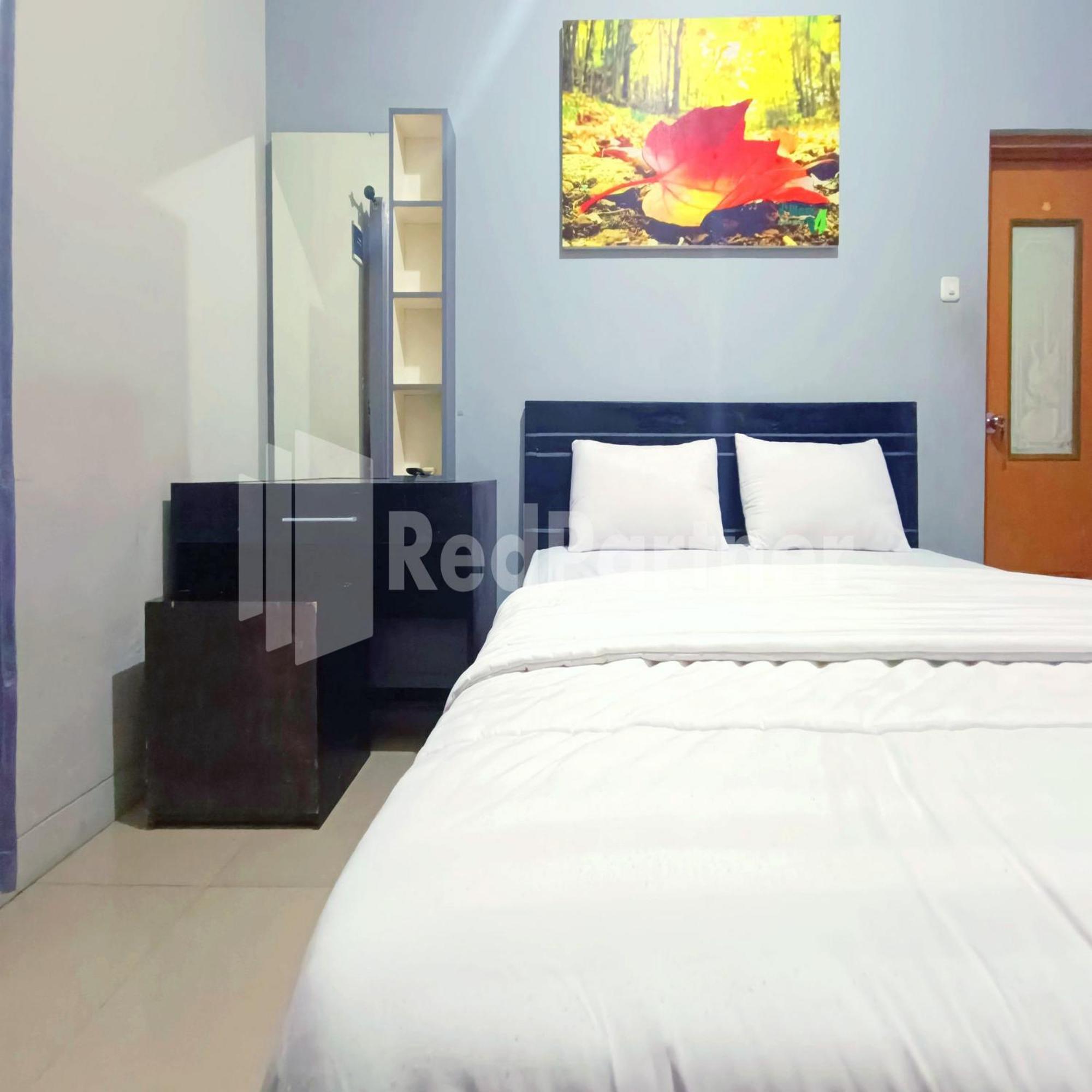 D'Waru Homestay Syariah Near Jl Slamet Riyadi Mitra Reddoorz Solo Εξωτερικό φωτογραφία