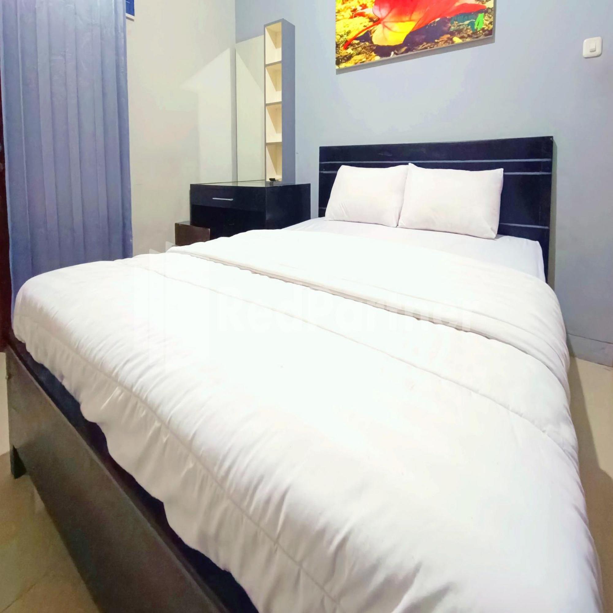 D'Waru Homestay Syariah Near Jl Slamet Riyadi Mitra Reddoorz Solo Εξωτερικό φωτογραφία