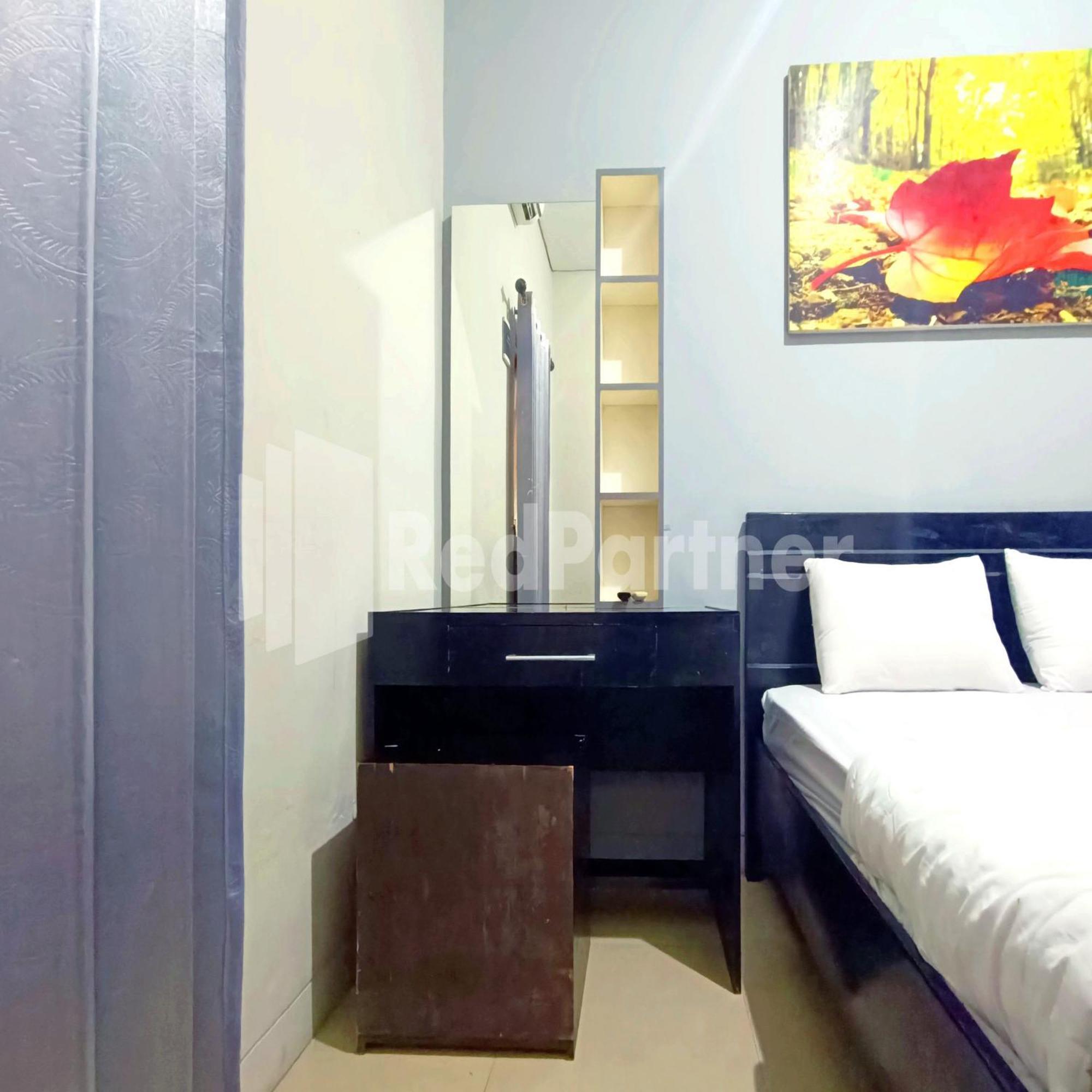 D'Waru Homestay Syariah Near Jl Slamet Riyadi Mitra Reddoorz Solo Εξωτερικό φωτογραφία